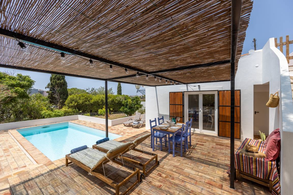 80 M² Cottage ∙ 2 Bedrooms ∙ 4 Guests - Algarve