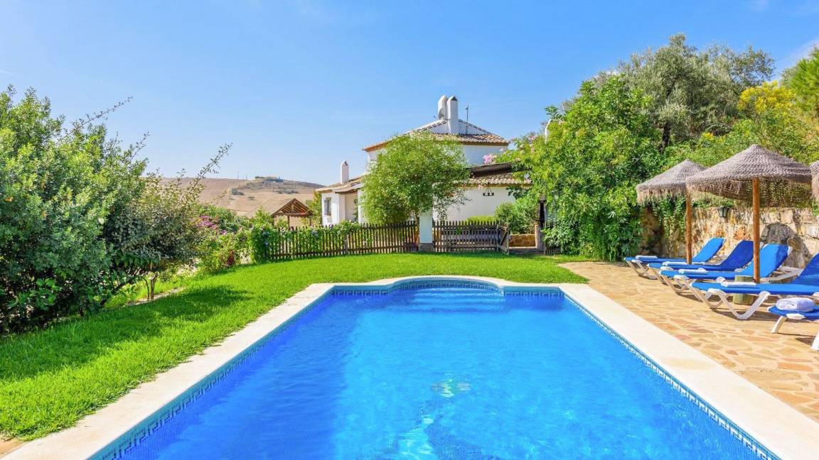 250 M² Maison De Vacances ∙ 4 Chambres ∙ 8 Personnes - Antequera