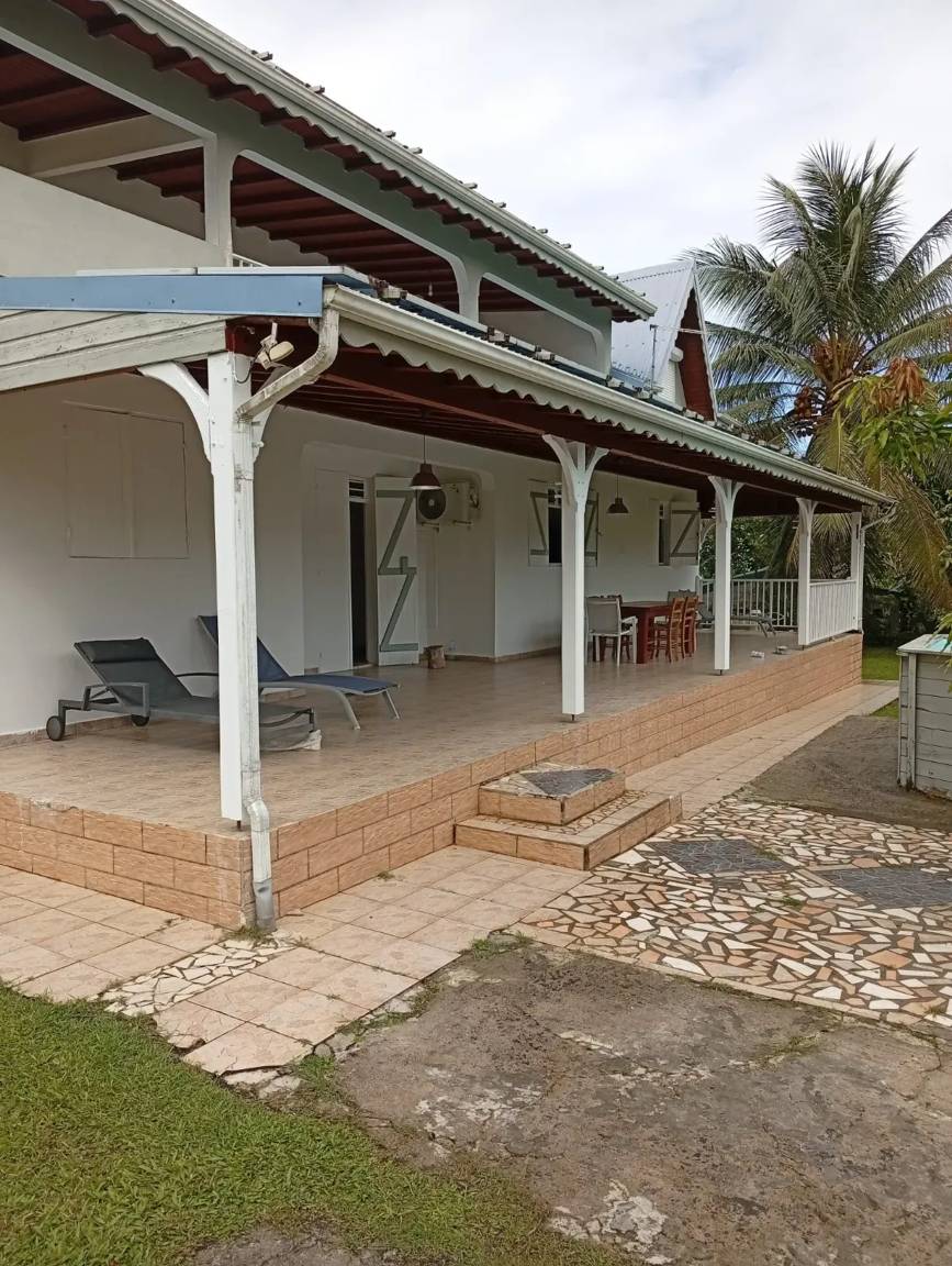 200 M² Casa ∙ 2 Habitaciones ∙ 5 Huéspedes - Guadalupe