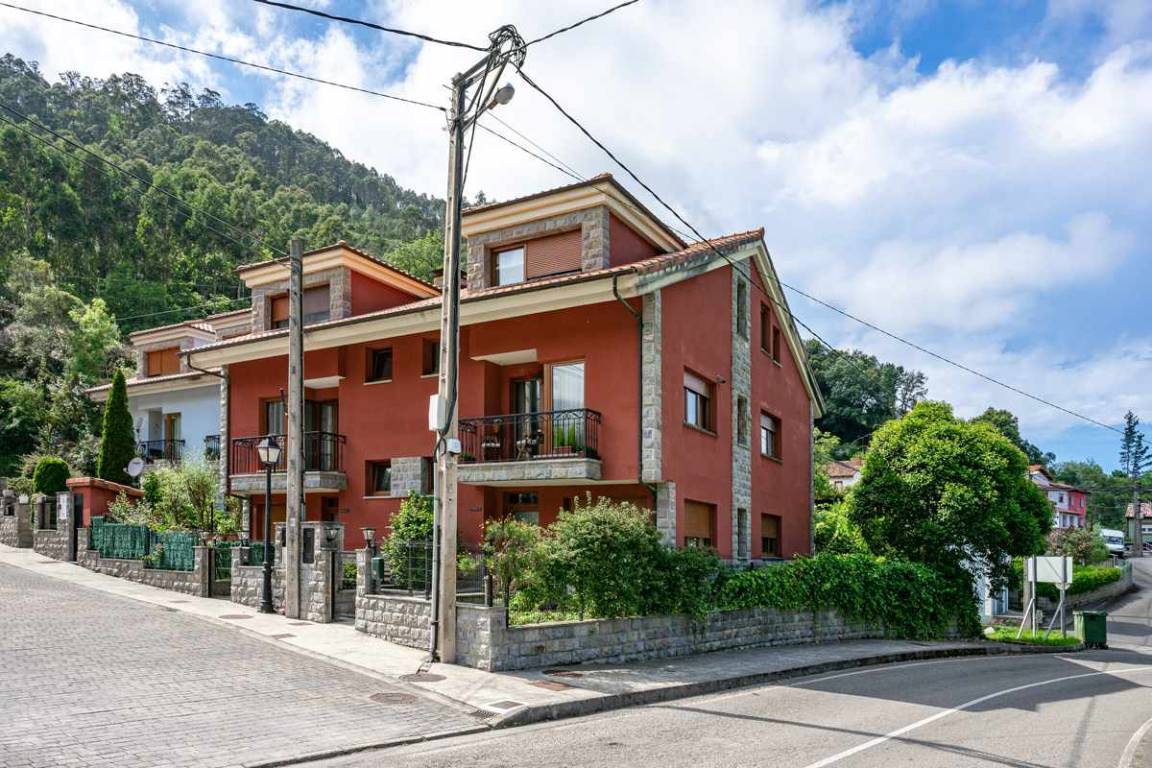 100 M² House ∙ 2 Bedrooms ∙ 4 Guests - Ribadesella