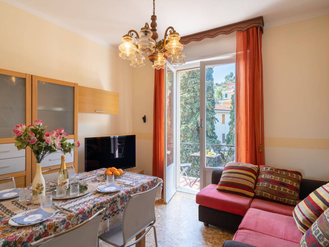 100 M² Appartamento Vacanza ∙ 3 Camere Da Letto ∙ 6 Ospiti - San Lorenzo al Mare