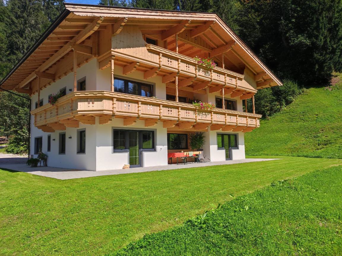 240 m&sup2; Ferienhaus 6 Schlafzimmer 10 G&auml;ste