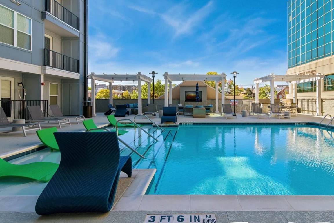 Apartment ∙ 1 Bedroom ∙ 2 Guests - Nashville, TN