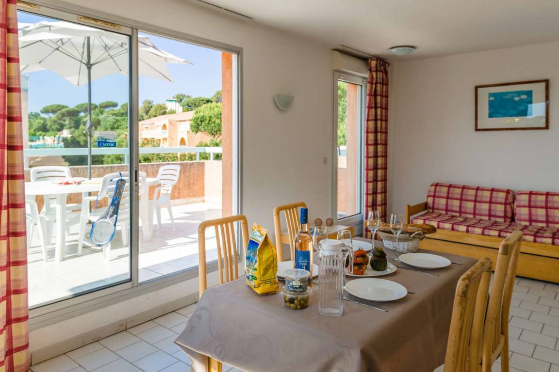 25 M² Studio Flat ∙ 1 Bedroom ∙ 4 Guests - Cavalaire-sur-Mer