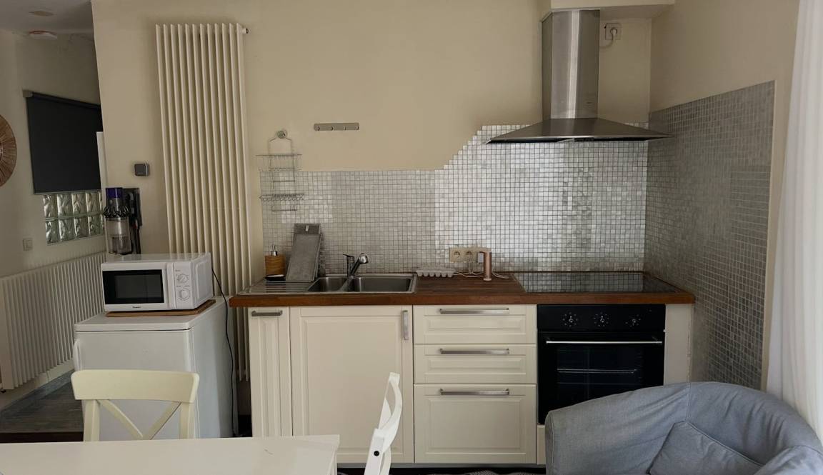 42 M² Apartment ∙ 1 Bedroom ∙ 1 Guest - Brussels