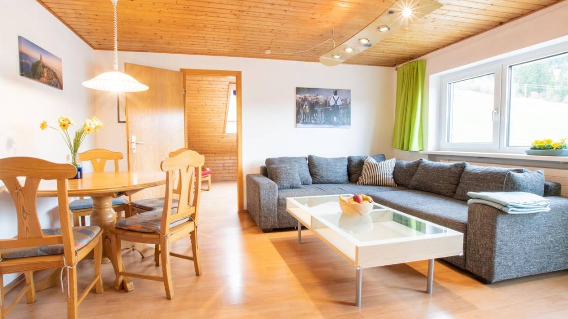 65 M² Huoneisto ∙ 3 Makuuhuonetta ∙ 6 Vierasta - Immenstadt im Allgäu