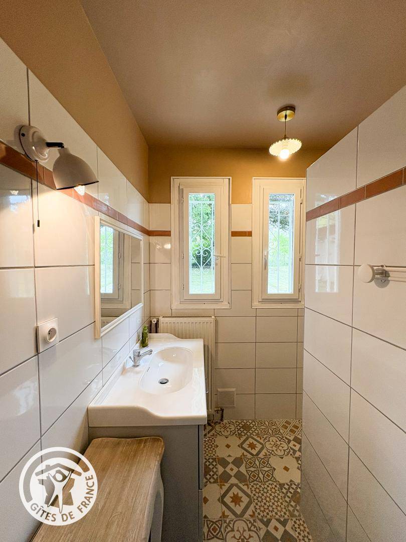 80 m² Gîte ∙ 2 Schlafzimmer ∙ 4 Gäste – Bild 15