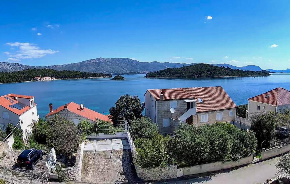 65 M² Ferienwohnung ∙ 2 Schlafzimmer ∙ 4 Gäste - Korčula