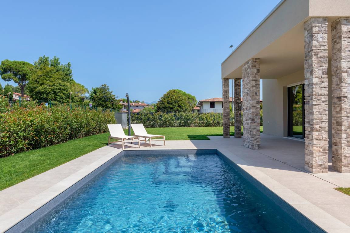 120 M² Villa ∙ 2 Slaapkamers ∙ 6 Gasten - Moniga del Garda
