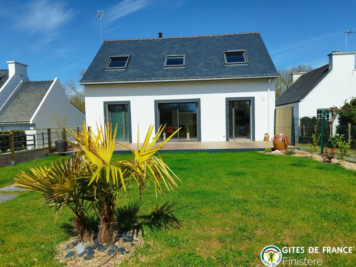 140 m&sup2; G&icirc;te 3 Schlafzimmer 6 G&auml;ste