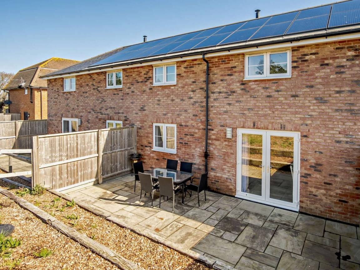 Cottage ∙ 3 Bedrooms ∙ 6 Guests - Portsmouth