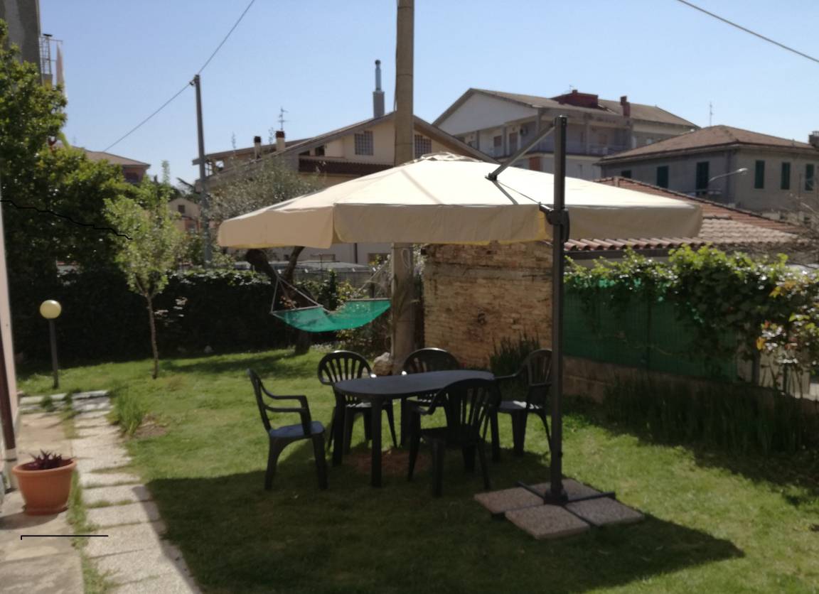 75 M² Appartement ∙ 2 Chambres ∙ 6 Personnes - Pescara