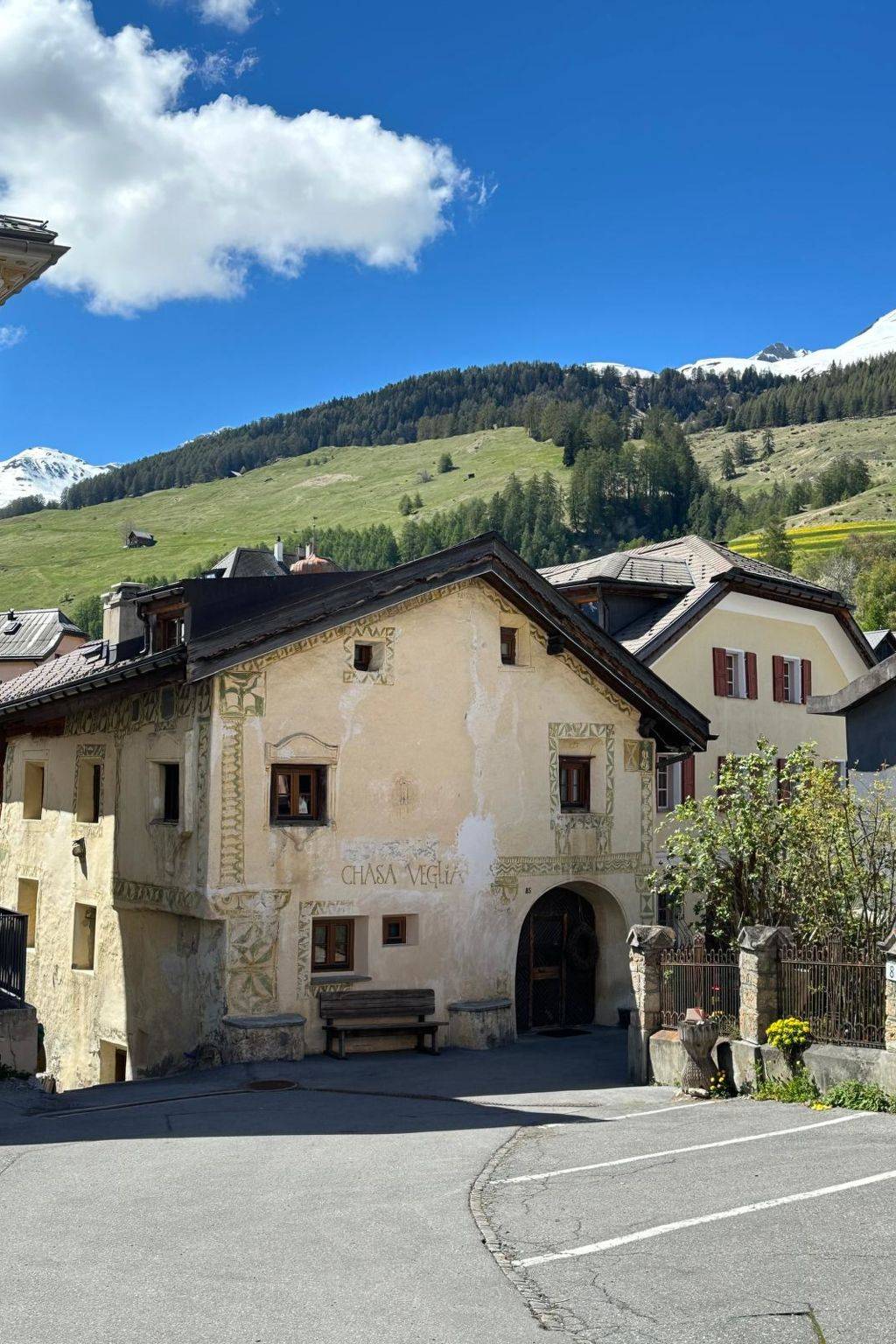 Appartamento Vacanza ∙ 3 Camere Da Letto ∙ 2 Ospiti - Scuol