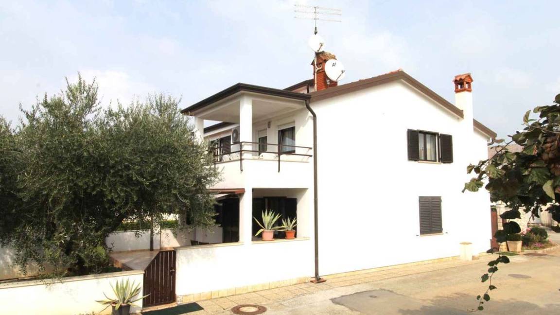 65 M² Appartement ∙ 2 Slaapkamers ∙ 4 Gasten - Umag