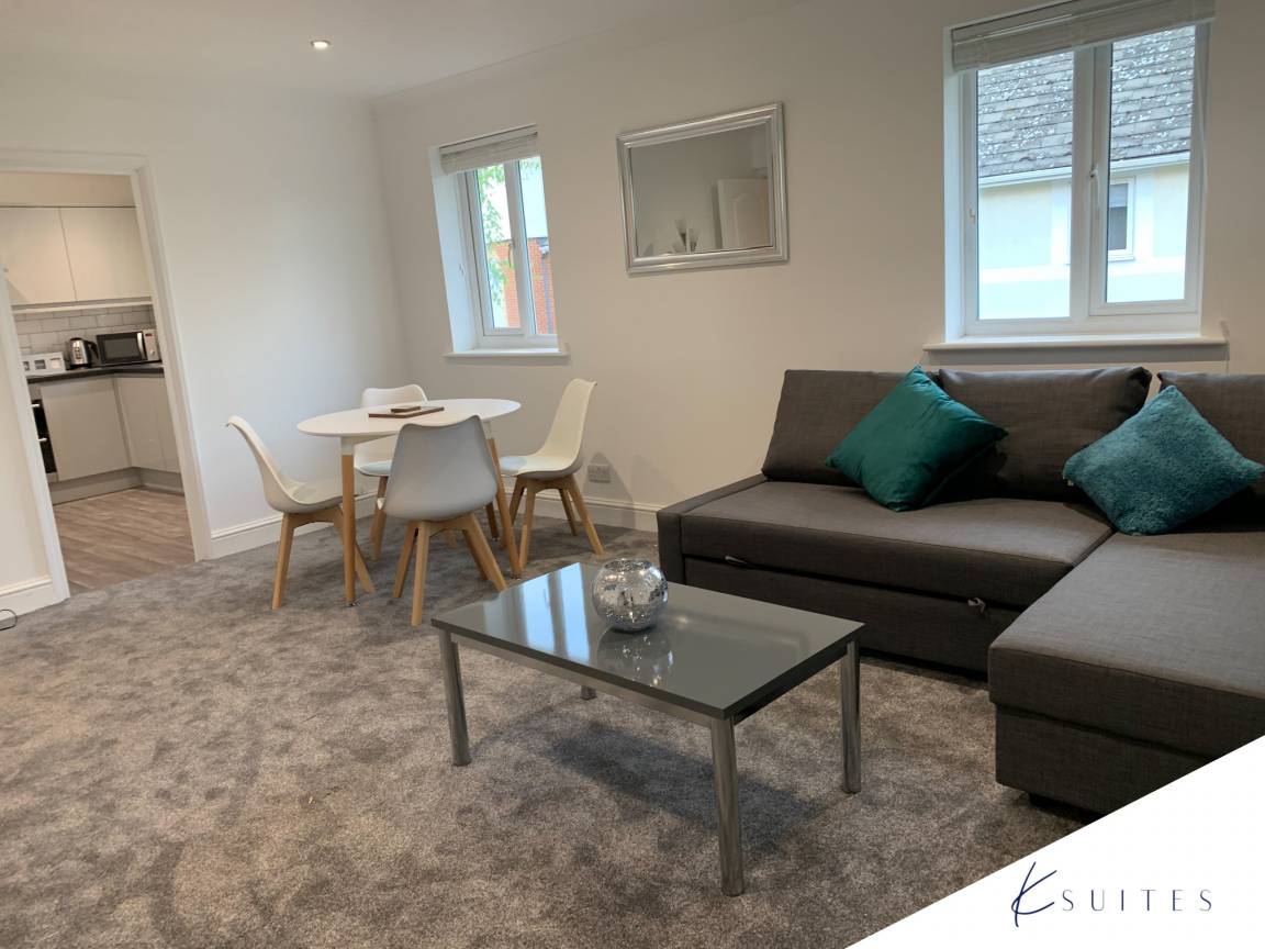 60 M² Apartment ∙ 2 Bedrooms ∙ 5 Guests - University of Hertfordshire