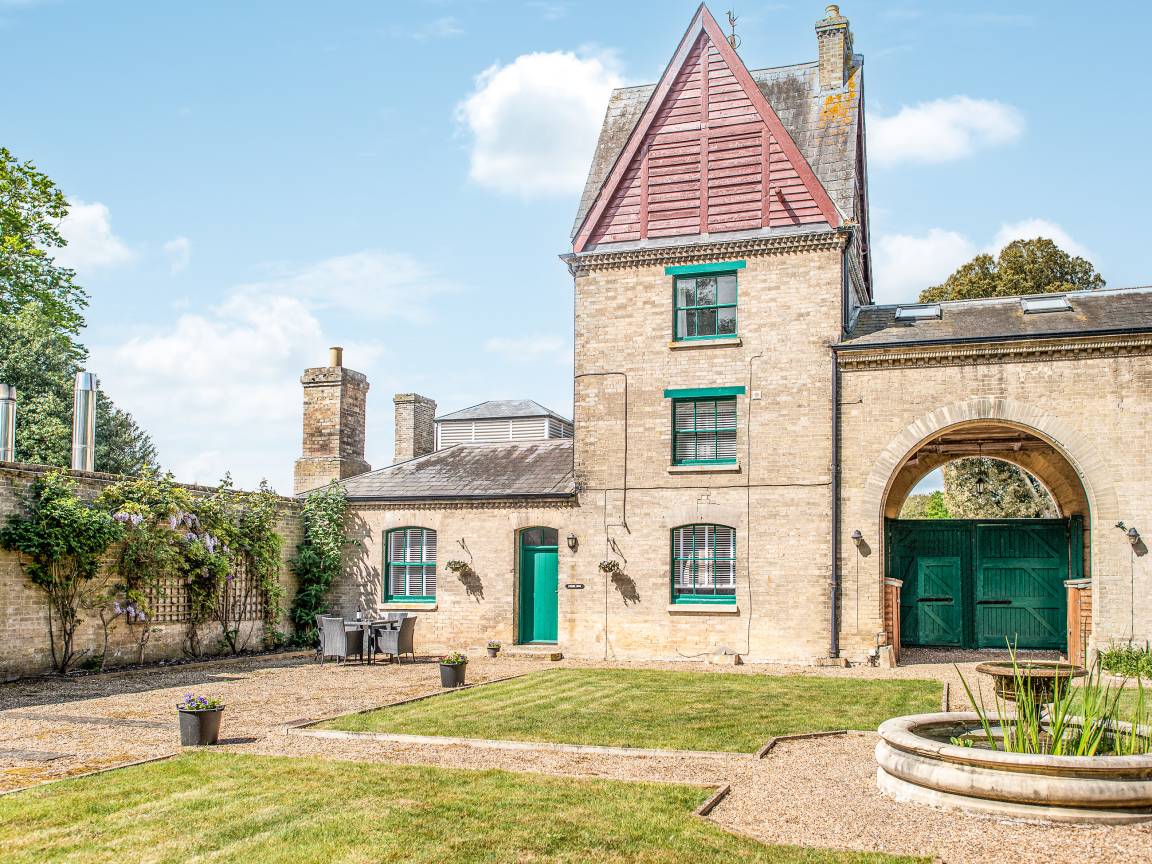 Cottage ∙ 2 Bedrooms ∙ 4 Guests - Norfolk