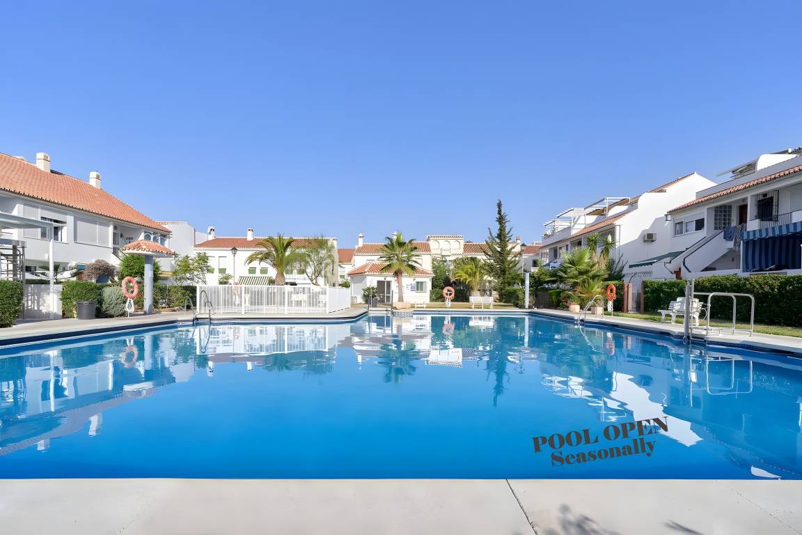88 M² Casa ∙ 3 Habitaciones ∙ 5 Huéspedes - Torrox Costa