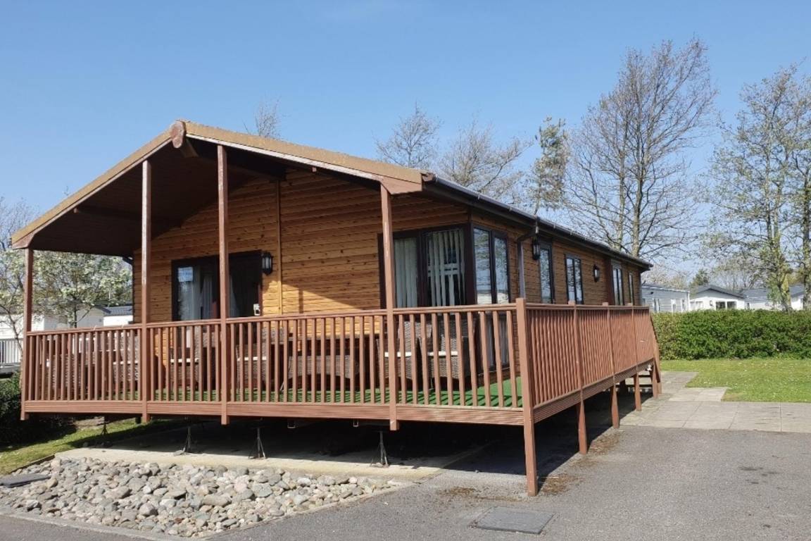 85 M² Cabin ∙ 3 Bedrooms ∙ 9 Guests - Lancashire