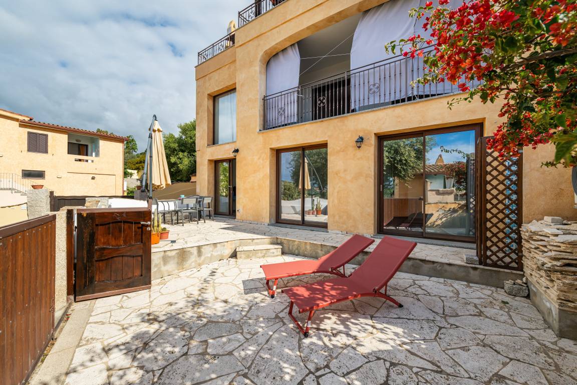 80 M² Apartamento ∙ 2 Habitaciones ∙ 4 Huéspedes - Cerdeña