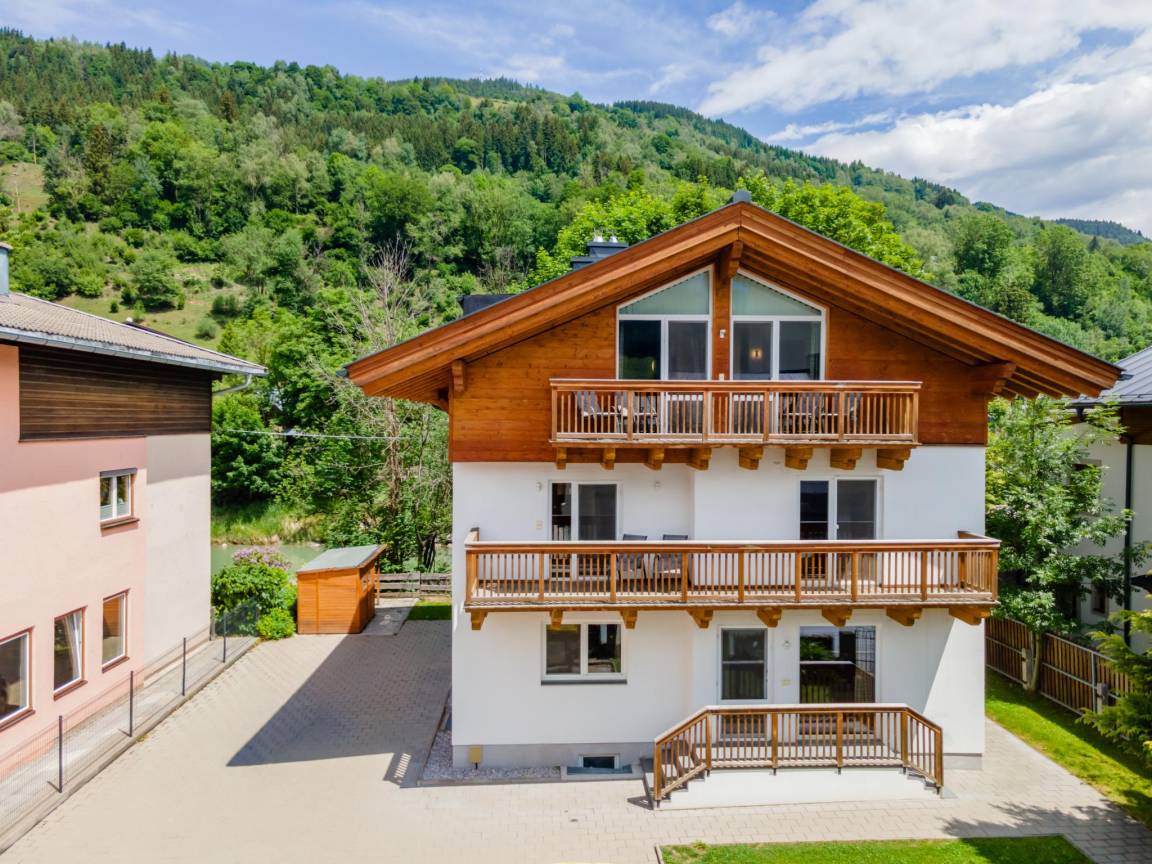 190 m&sup2; Ferienhaus 7 Schlafzimmer 20 G&auml;ste