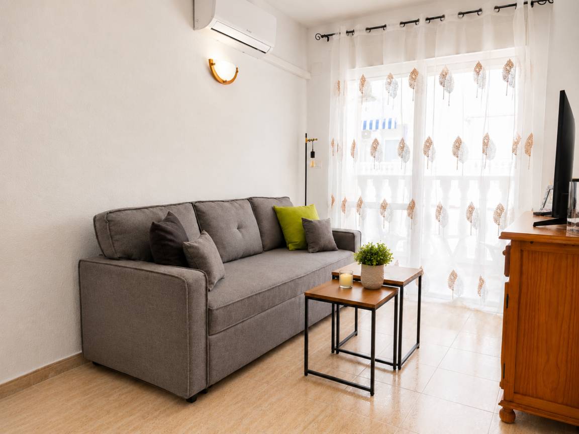 59 M² Apartamento ∙ 2 Habitaciones ∙ 4 Huéspedes - Torrevieja