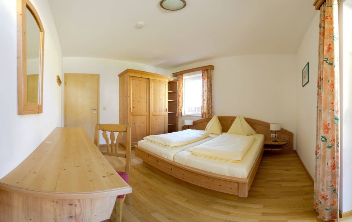 75 m² Ferienwohnung ∙ 2 Schlafzimmer ∙ 6 Gäste – Bild 11