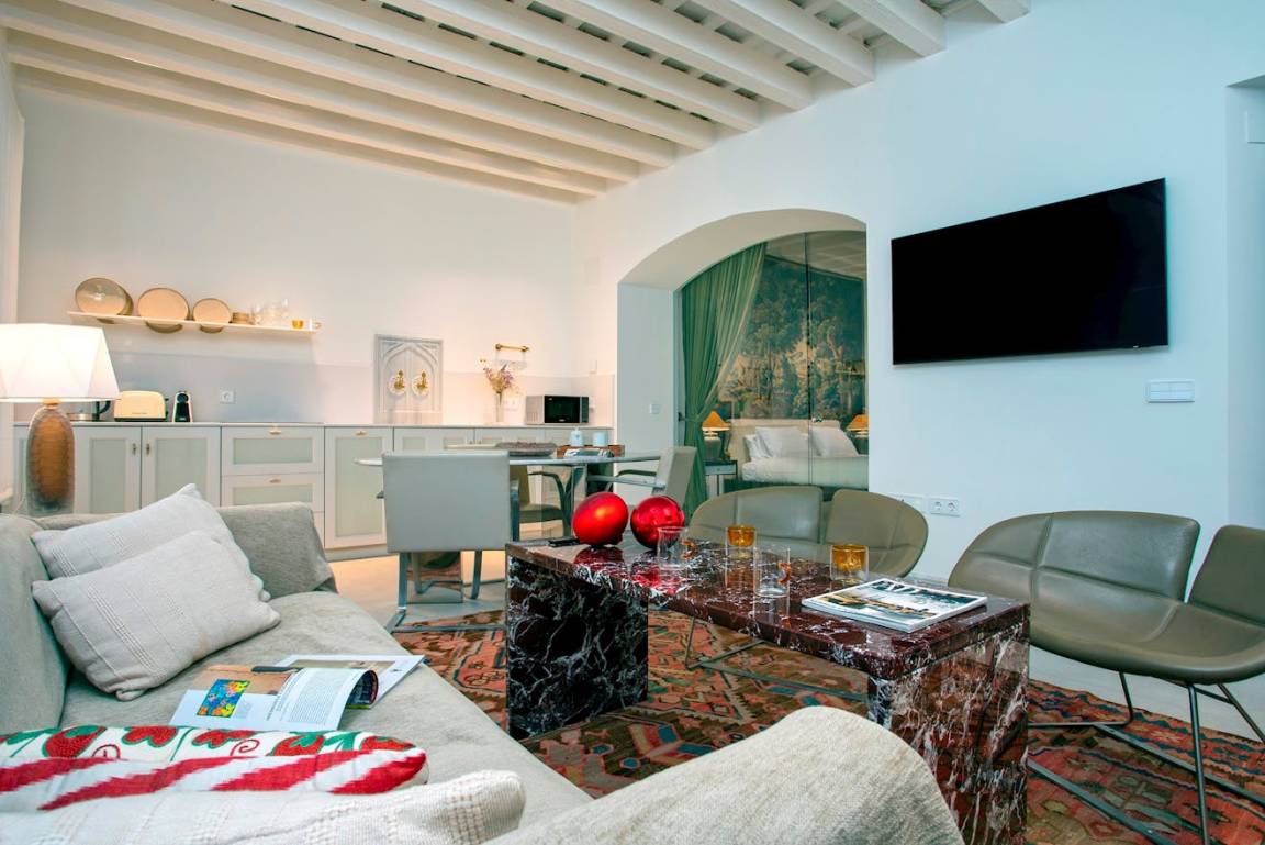 376 M² House ∙ 4 Bedrooms ∙ 10 Guests - Cádiz