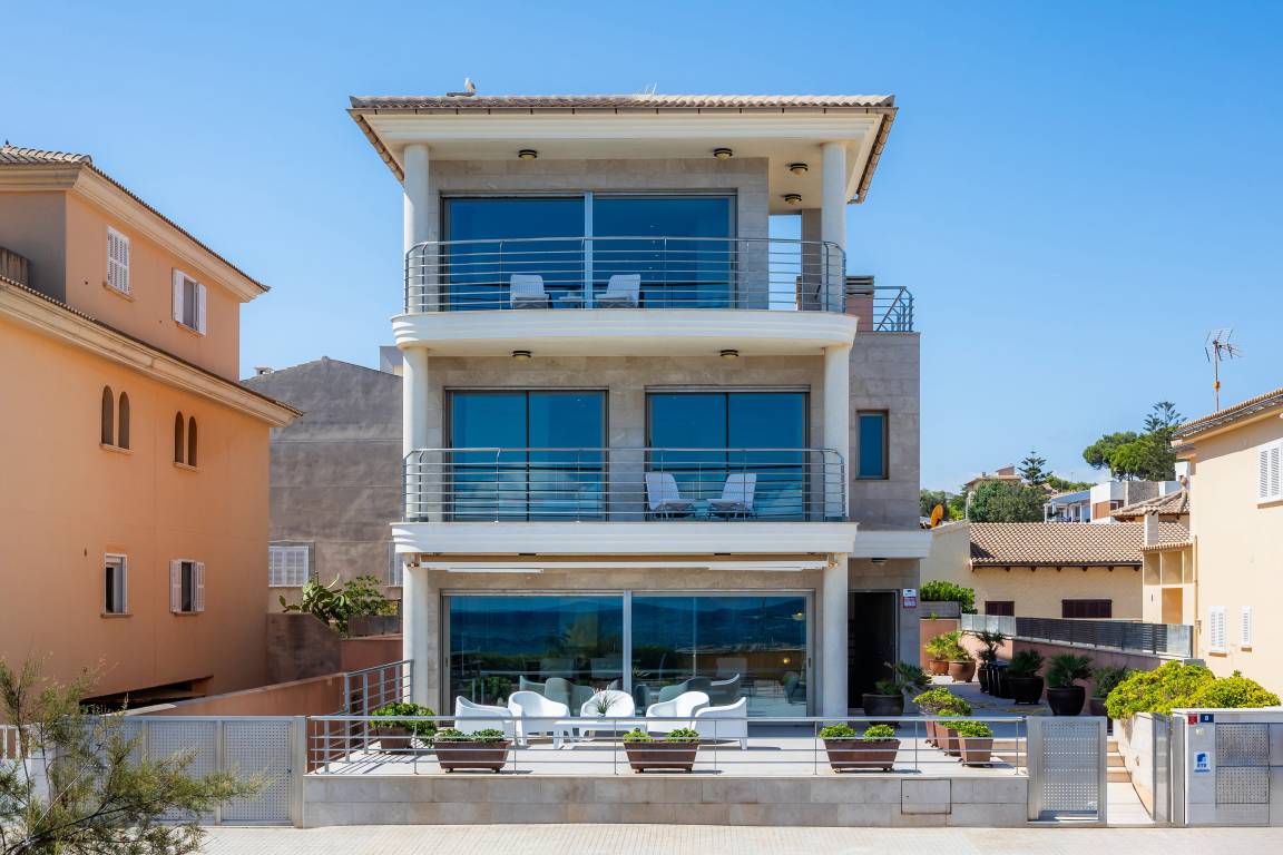 320 M² Villa ∙ 4 Chambres ∙ 7 Personnes - Can Picafort