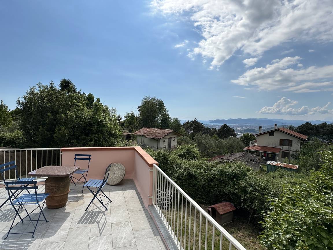 Casa Vacanza ∙ 1 Camera Da Letto ∙ 5 Ospiti - Massa