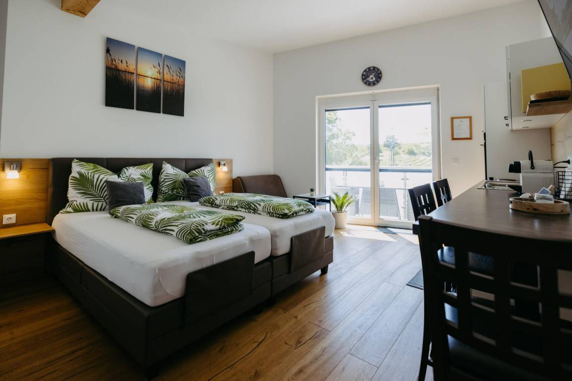 30 M² Appartamento Vacanza ∙ 1 Camera Da Letto ∙ 3 Ospiti - Eisenstadt