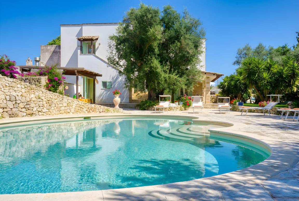 300 M² Villa Vacanza ∙ 4 Camere Da Letto ∙ 14 Ospiti - Santa Cesarea Terme