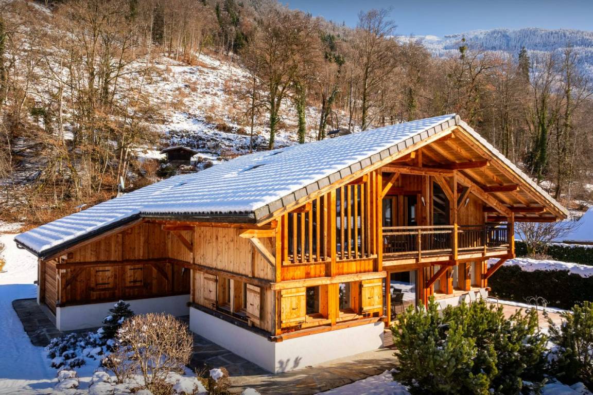 250 M² Chalet ∙ 5 Bedrooms ∙ 12 Guests - Samoëns