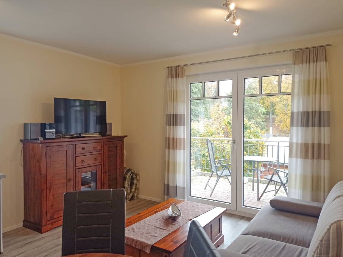 45 m² Ferienwohnung ∙ 1 Schlafzimmer ∙ 3 Gäste – Bild 3