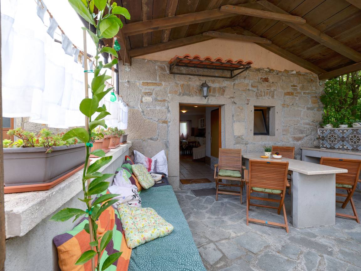 120 M² Ferienhaus ∙ 1 Schlafzimmer ∙ 4 Gäste - Buzet