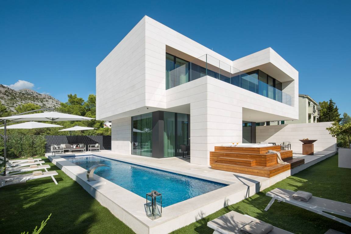 240 M² Villa ∙ 4 Schlafzimmer ∙ 8 Gäste - Vinjerac