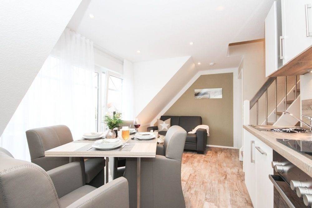 60 m² Ferienwohnung ∙ 2 Schlafzimmer ∙ 4 Gäste – Bild 1