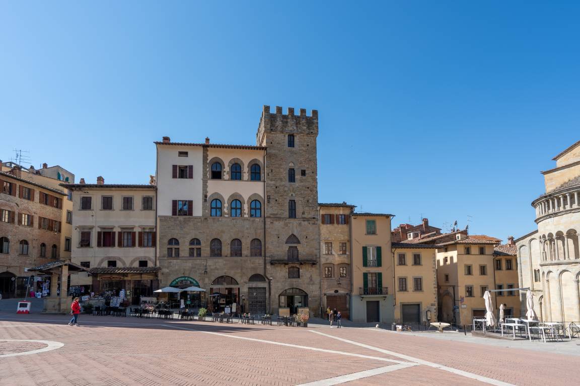 270 M² Casa ∙ 3 Habitaciones ∙ 6 Huéspedes - Arezzo
