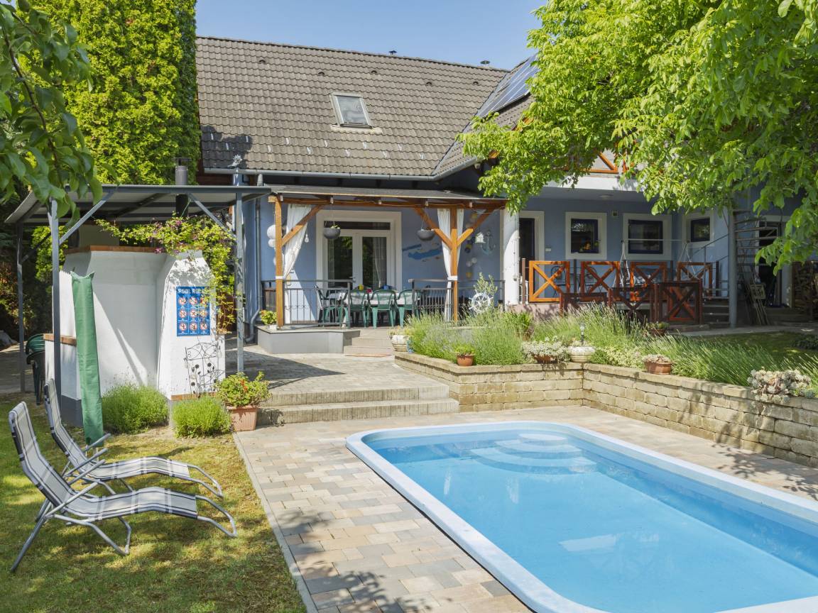 130 M² Huis ∙ 5 Slaapkamers ∙ 8 Gasten - Badacsony