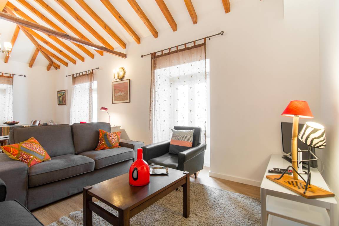 120 M² Apartment ∙ 3 Bedrooms ∙ 6 Guests - Cascais