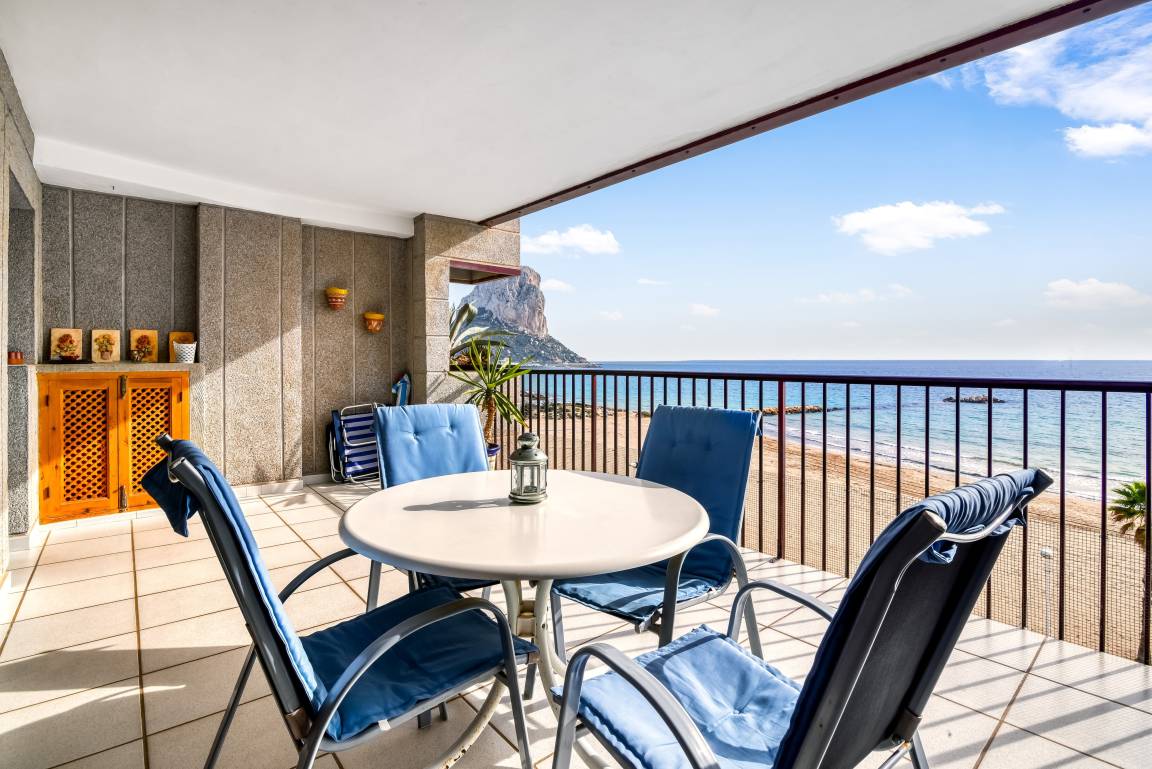 70 M² Apartamento ∙ 2 Habitaciones ∙ 4 Huéspedes - Calpe