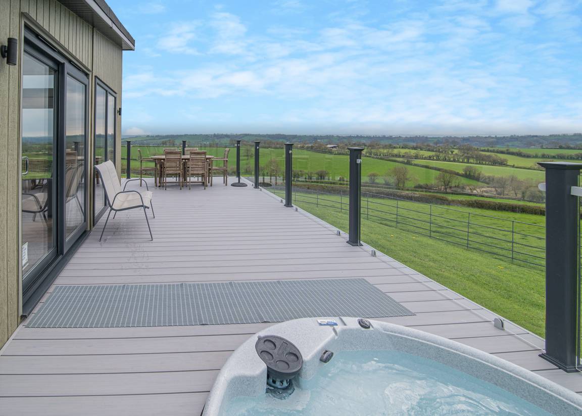Chalet ∙ 3 Bedrooms ∙ 6 Guests - Somerset