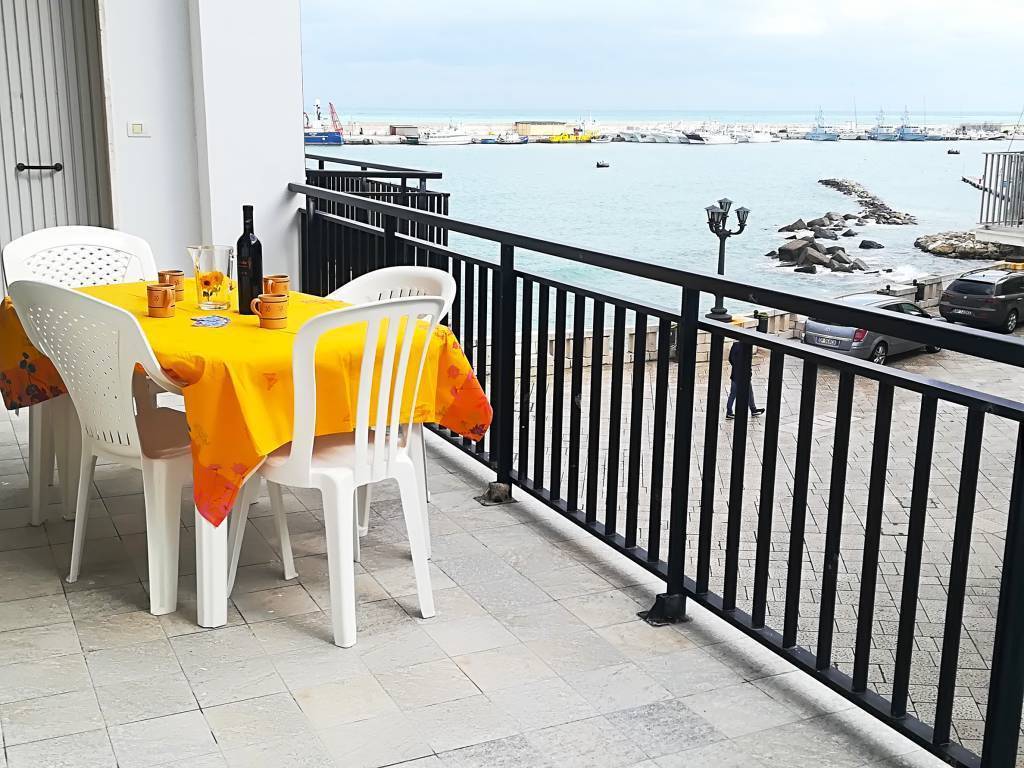 80 M² Apartment ∙ 2 Bedrooms ∙ 6 Guests - Otranto