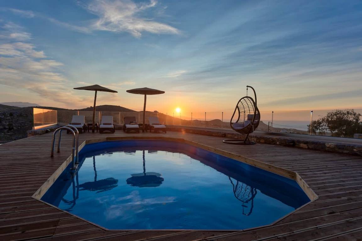 266 M² Villa ∙ 5 Bedrooms ∙ 10 Guests - Heraklion