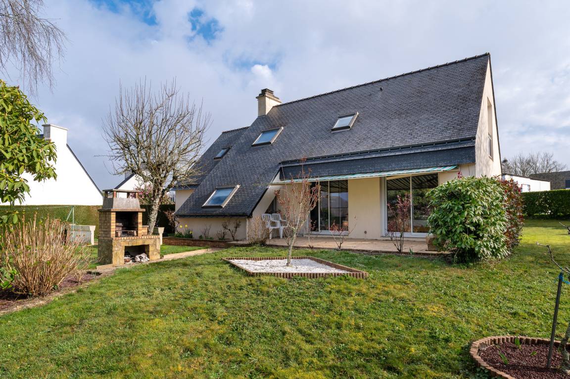 150 M² Huis ∙ 3 Slaapkamers ∙ 7 Gasten - Baud