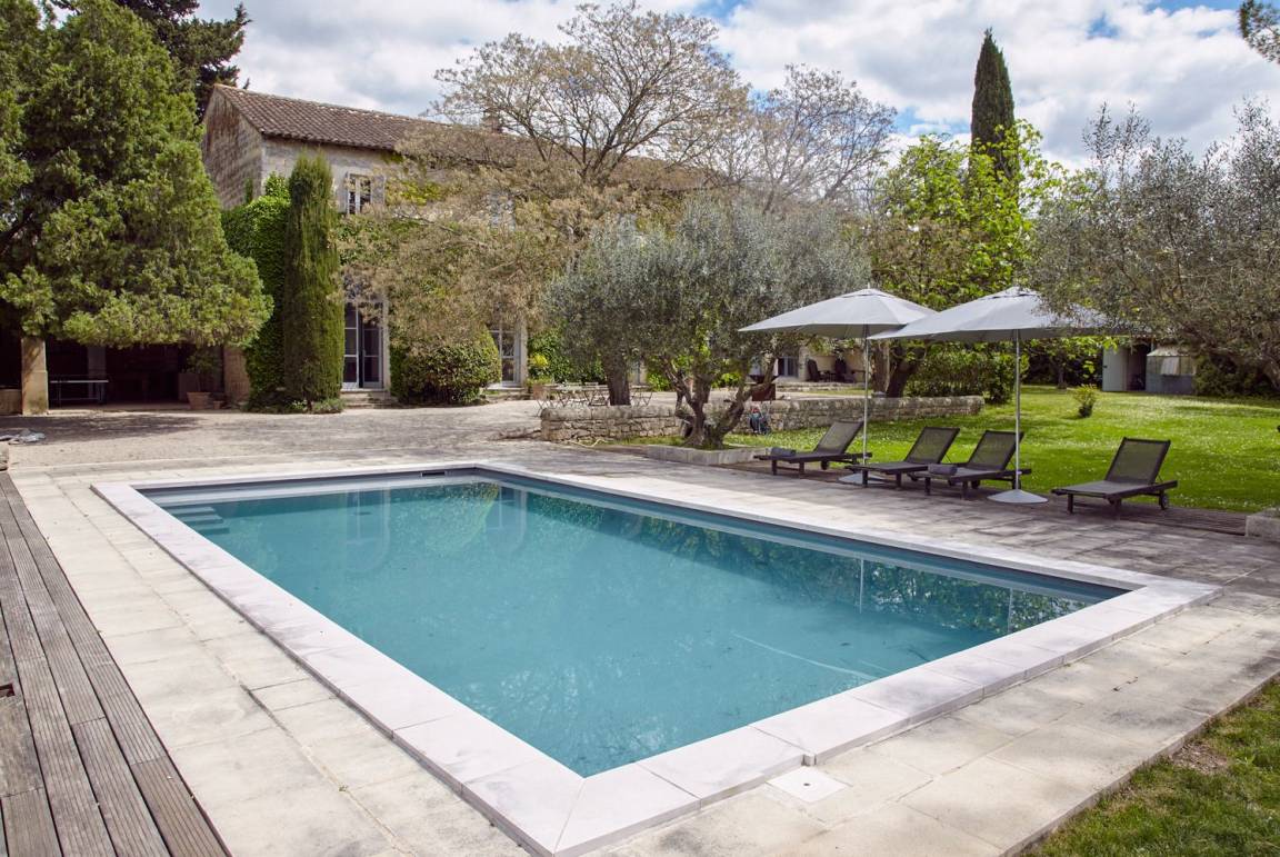 Villa ∙ 7 Chambres ∙ 12 Personnes - Sommières