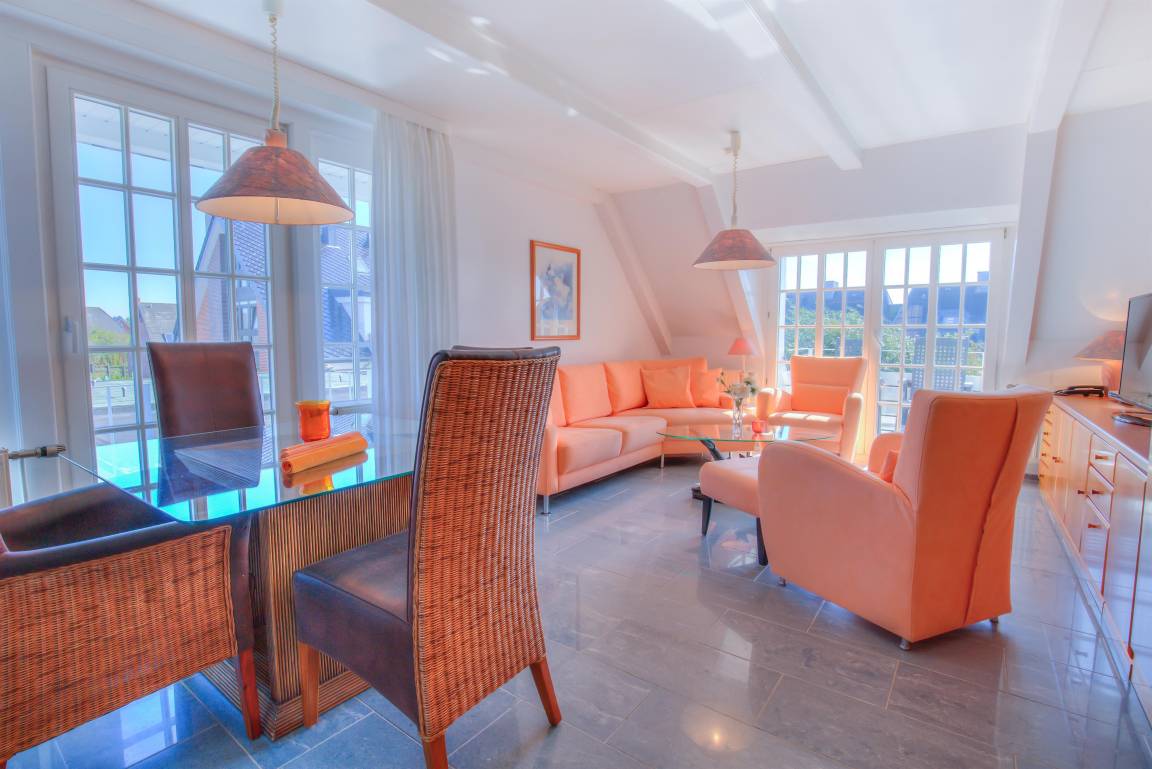 70 M² Ferienwohnung ∙ 2 Schlafzimmer ∙ 2 Gäste - Keitum