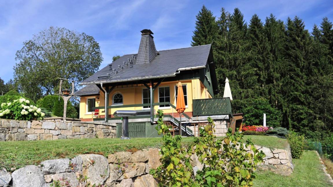 130 M² Ferienhaus ∙ 3 Schlafzimmer ∙ 6 Gäste - Eibenstock