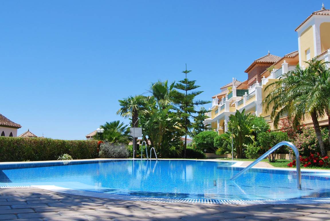 100 M² Apartment ∙ 3 Bedrooms ∙ 6 Guests - Nerja