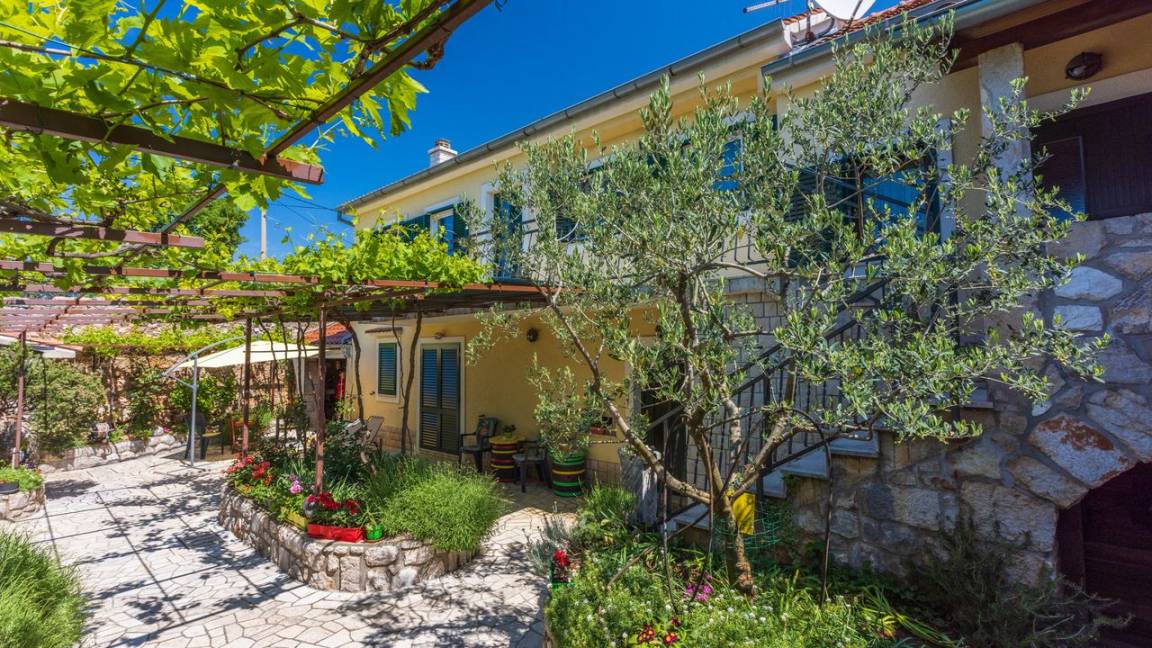 55 M² House ∙ 2 Bedrooms ∙ 4 Guests - Crikvenica