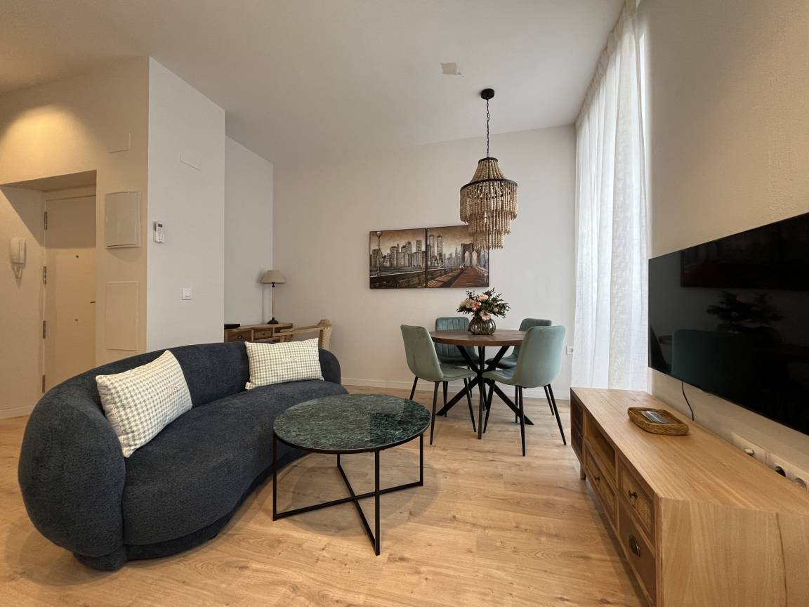 80 M² Apartment ∙ 2 Bedrooms ∙ 4 Guests - Cádiz